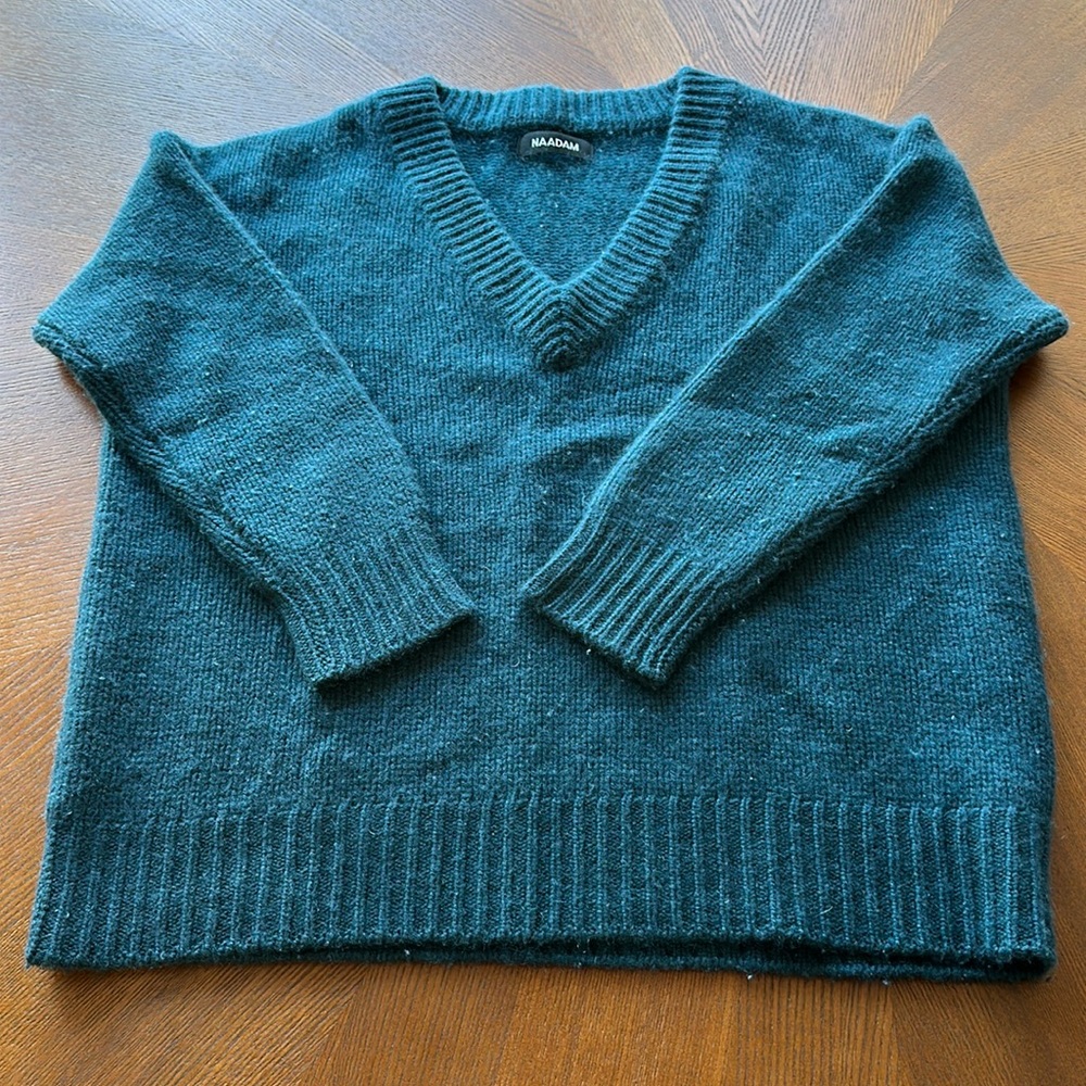 NAADAM V-Neck Cashmere Sweater